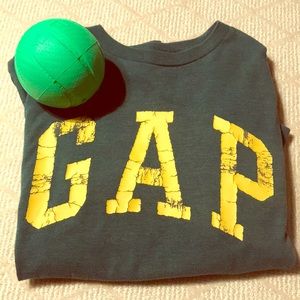 GAP Kids Long-sleeved Tee (10-12)